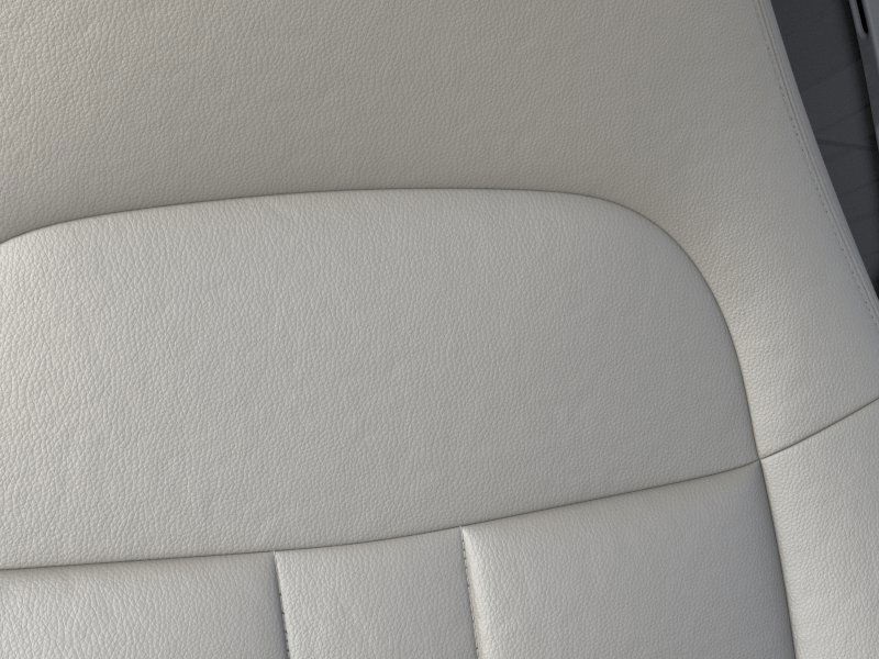 Vehicle image 21 of 24