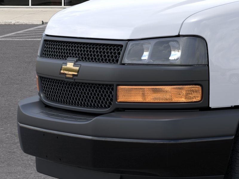 Vehicle image 13 of 24