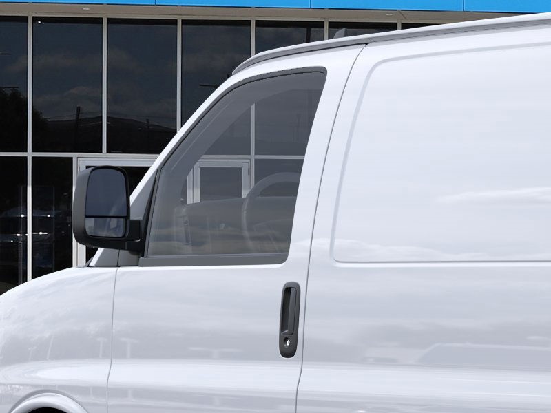 Vehicle image 12 of 24