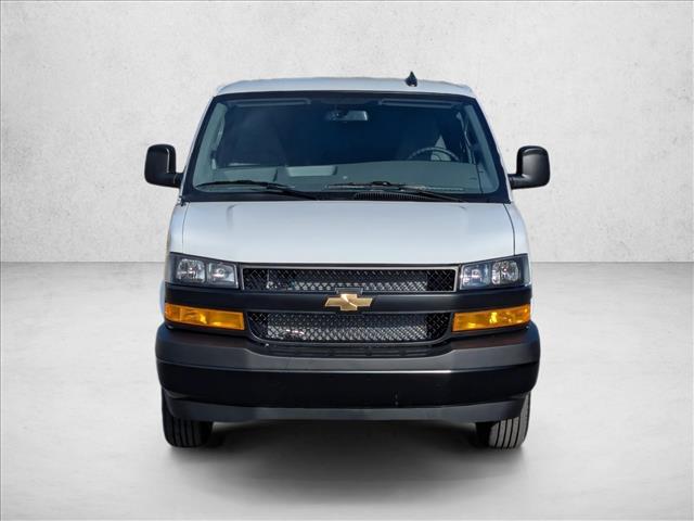 2025 Chevrolet Express Base Image 2 of 18