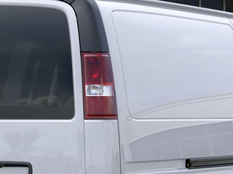 2025 Chevrolet Express Base Image 23 of 24