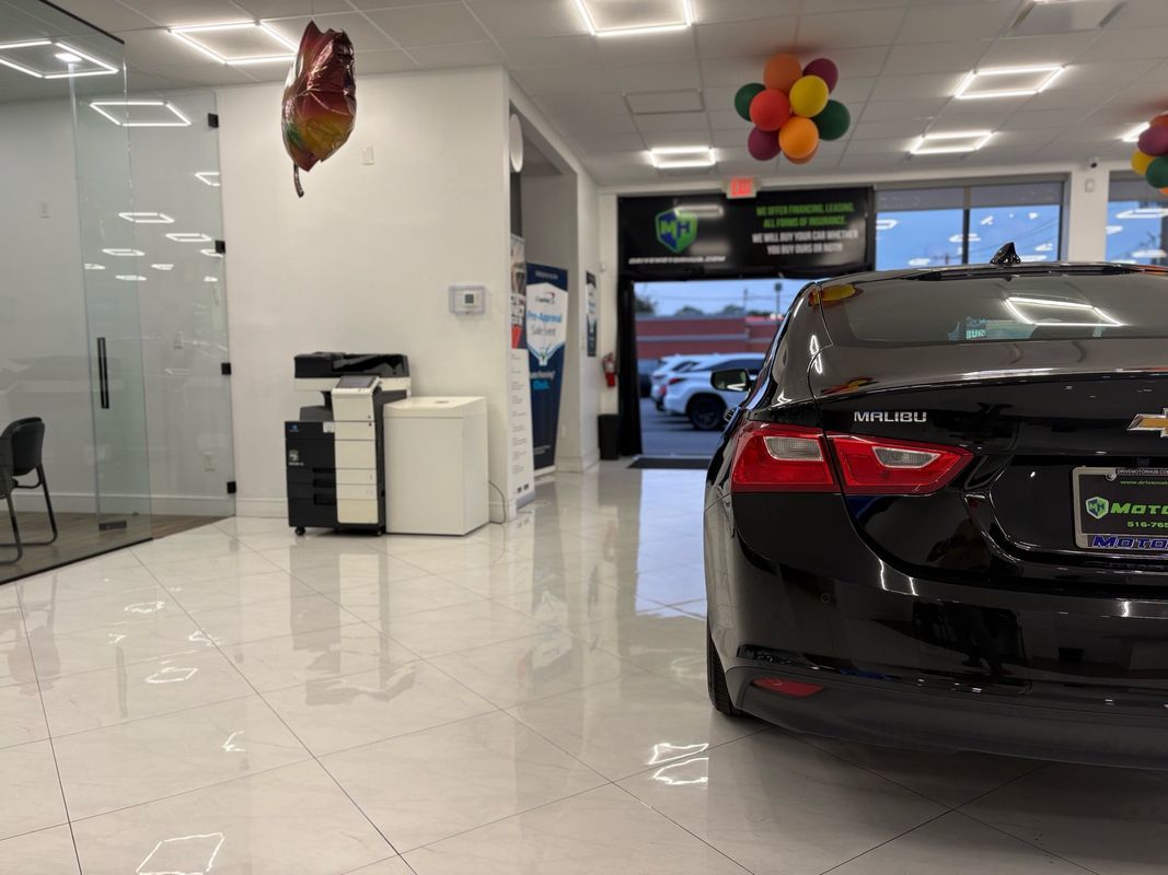 2025 Chevrolet Malibu LT Image 38 of 38