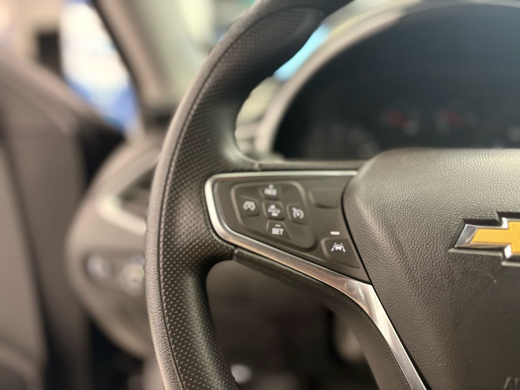 2025 Chevrolet Malibu LT Image 29 of 38