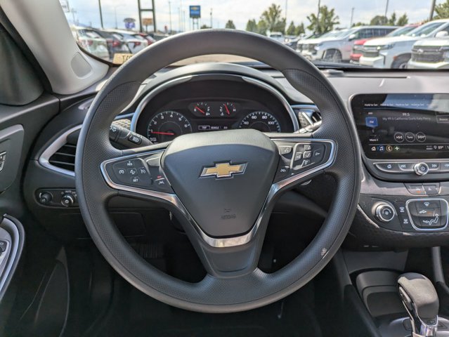 Vehicle image 11 of 22