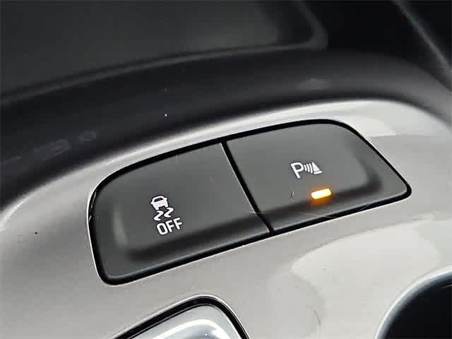 Vehicle image 22 of 23