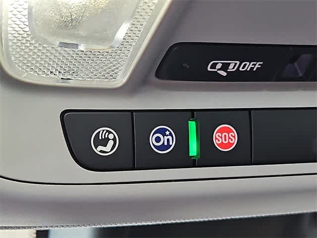 Vehicle image 16 of 23