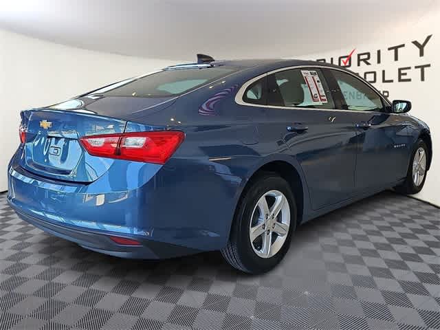 Vehicle image 4 of 23