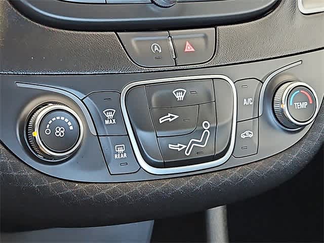 Vehicle image 15 of 23