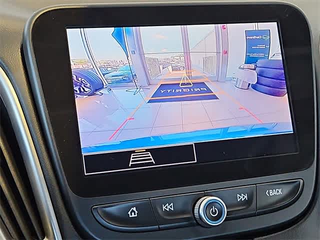 Vehicle image 12 of 23