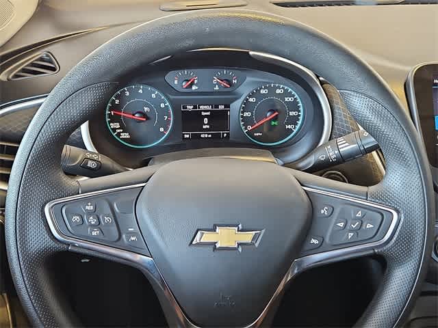 Vehicle image 11 of 23