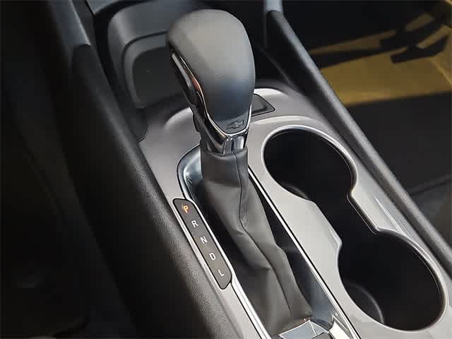 Vehicle image 14 of 23