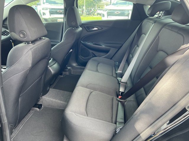 Vehicle image 13 of 27