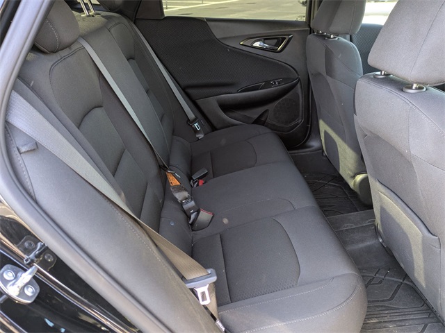 Vehicle image 23 of 26