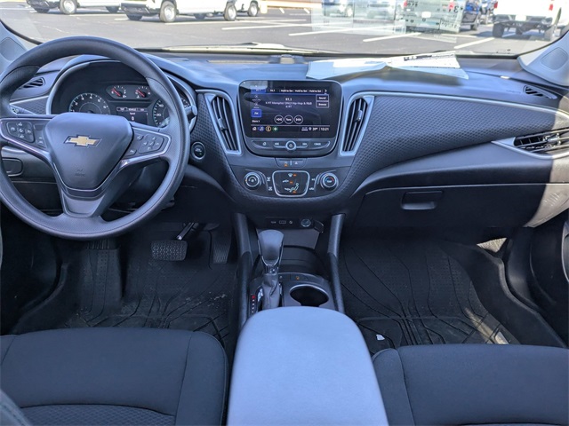 Vehicle image 20 of 26