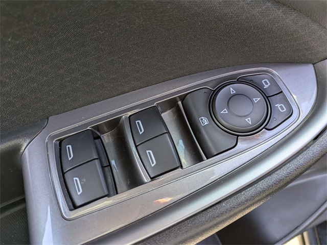 Vehicle image 19 of 26