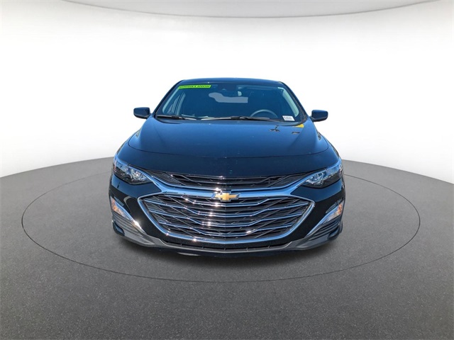 Vehicle image 4 of 26