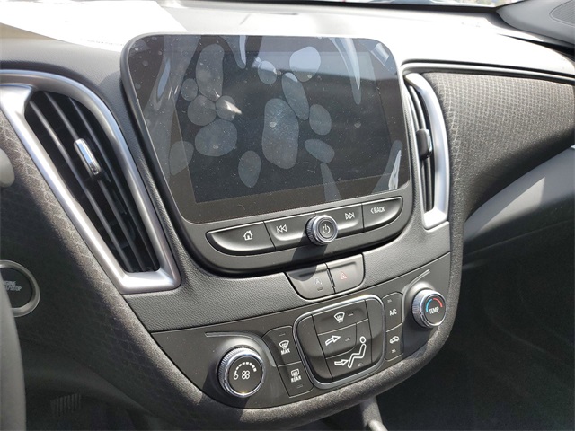 Vehicle image 16 of 20