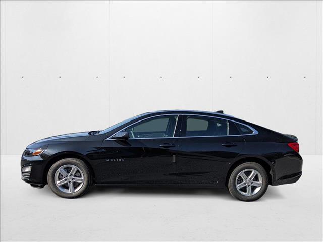 2025 Chevrolet Malibu LS Image 6 of 17