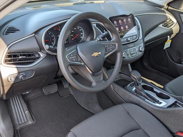 2025 Chevrolet Malibu LS Image 10 of 17