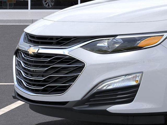 Vehicle image 13 of 24