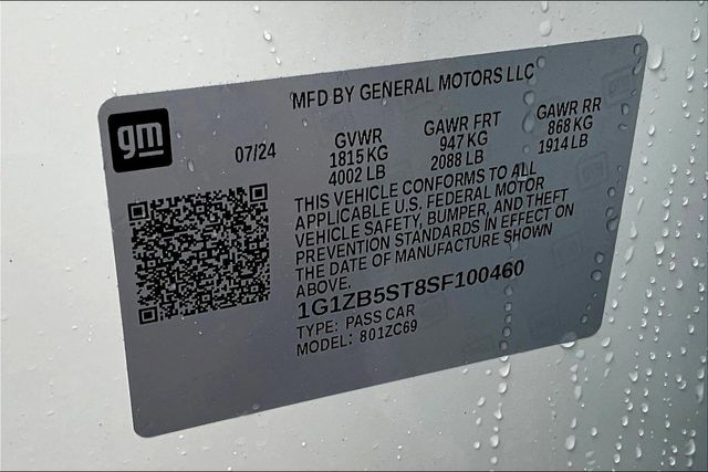 Vehicle image 8 of 24