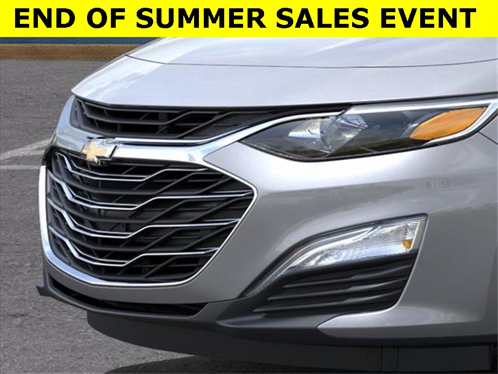 Vehicle image 17 of 24