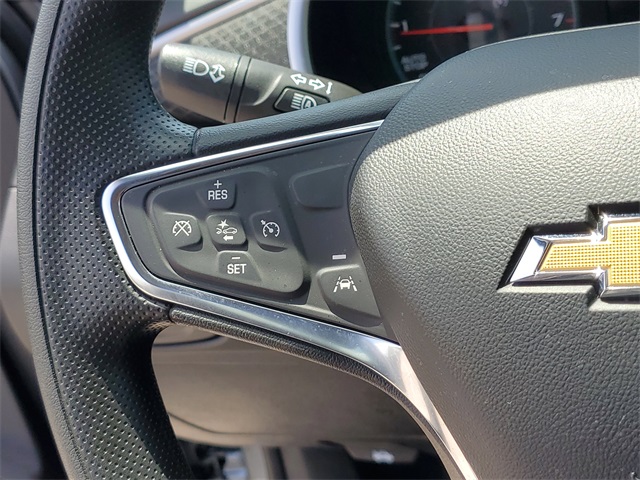 Vehicle image 18 of 26