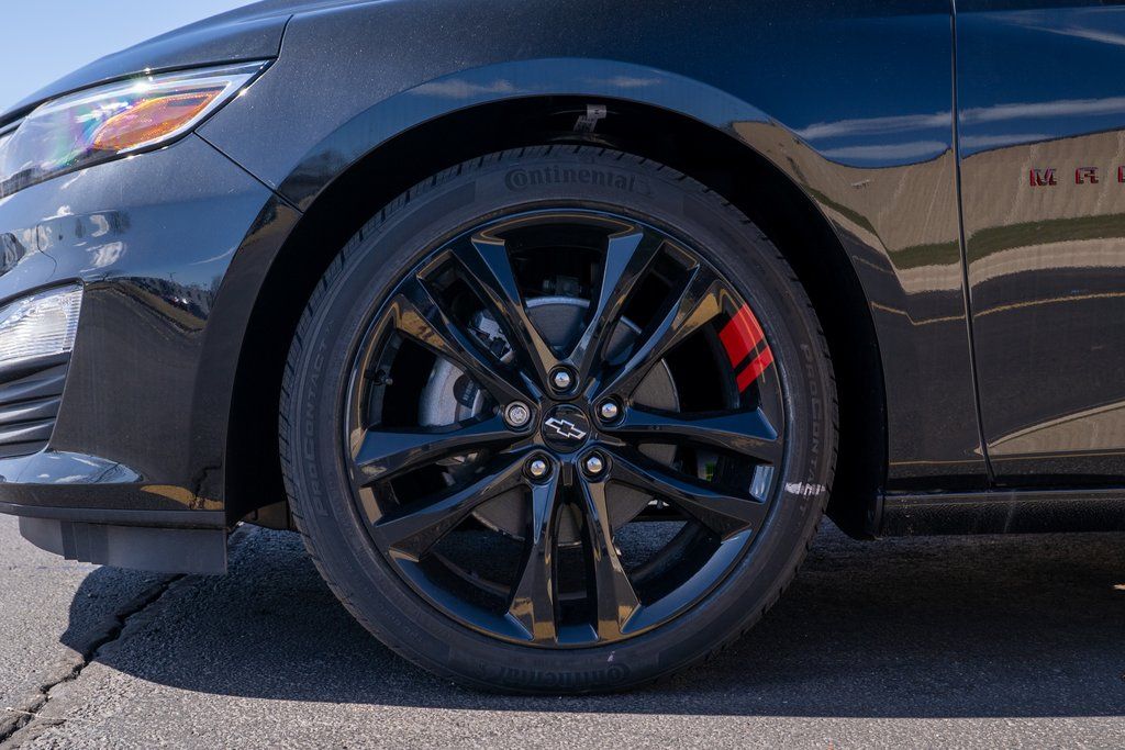Vehicle image 7 of 33