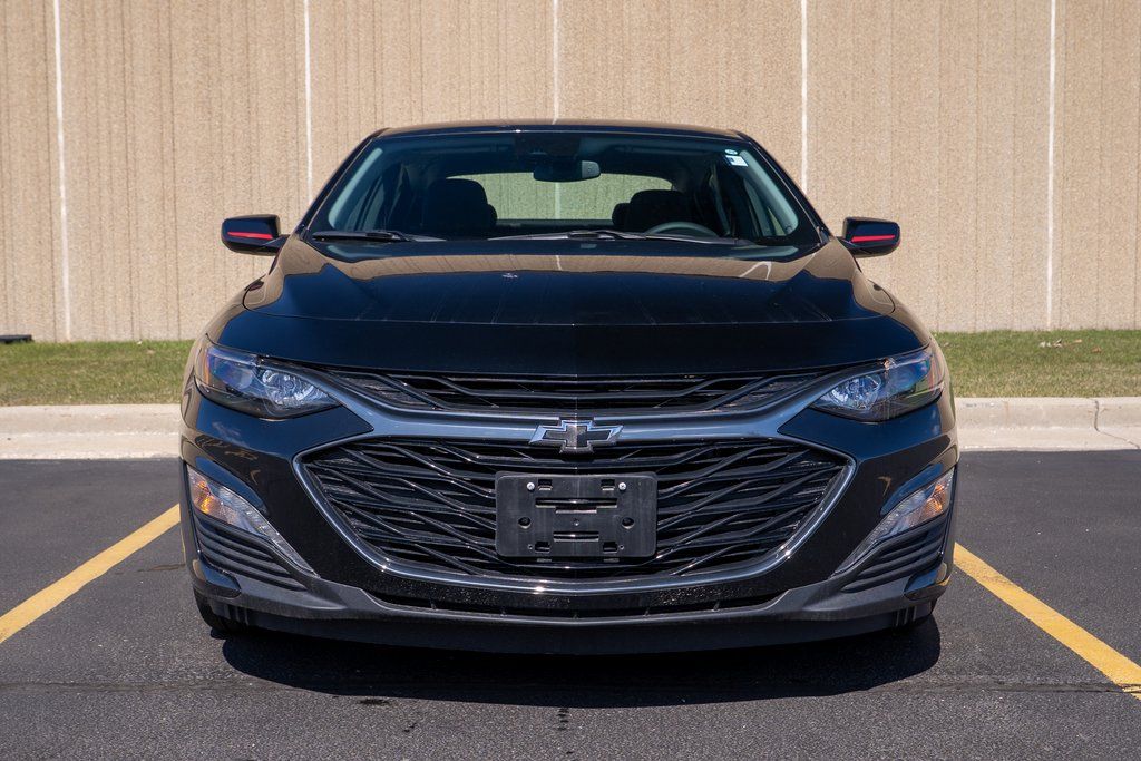 Vehicle image 2 of 33