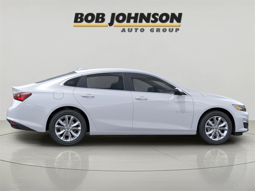 2025 Chevrolet Malibu LT Image 6 of 21