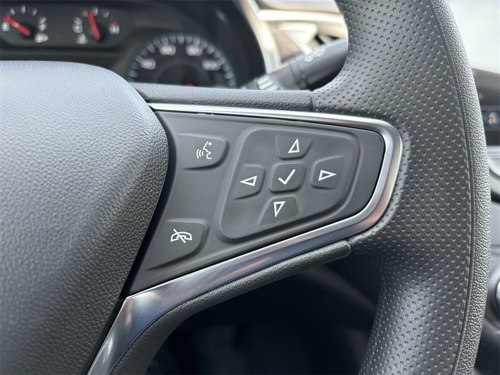Vehicle image 19 of 27