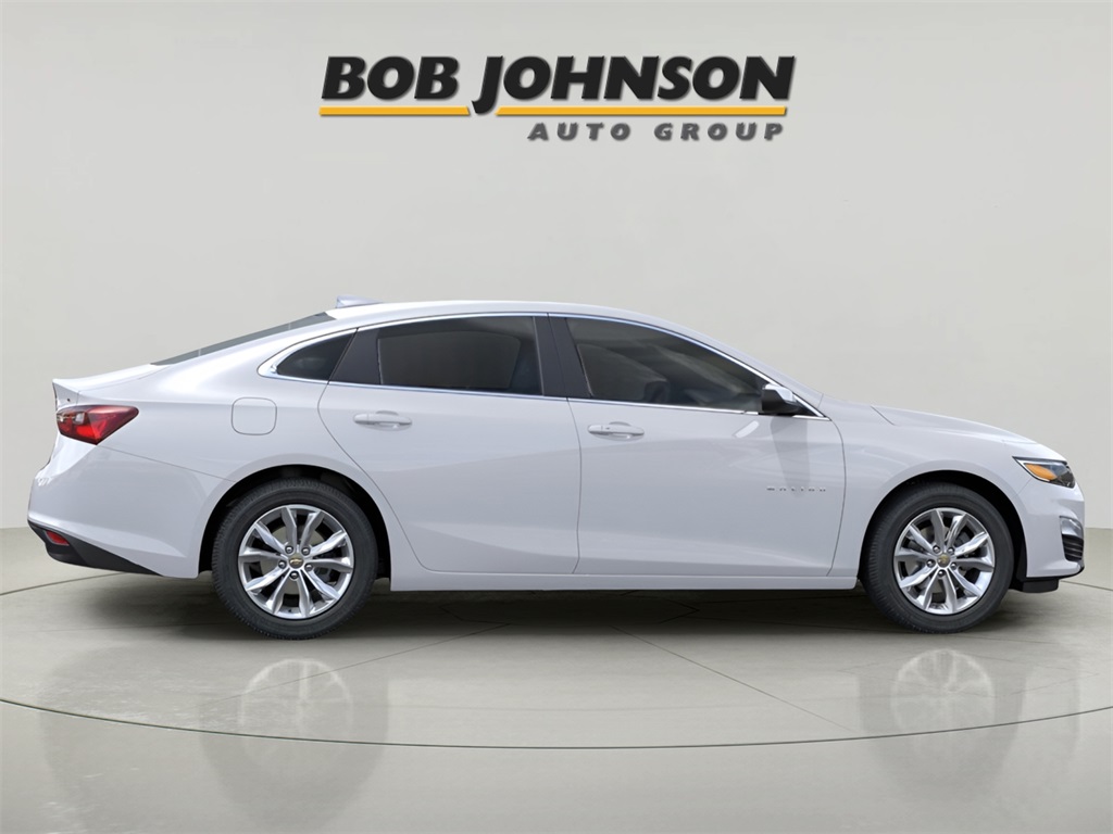 2025 Chevrolet Malibu LT Image 6 of 22