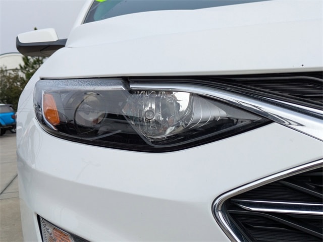 2025 Chevrolet Malibu LT Image 25 of 33