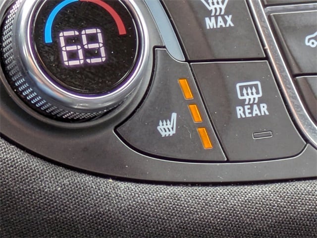 2025 Chevrolet Malibu LT Image 18 of 33