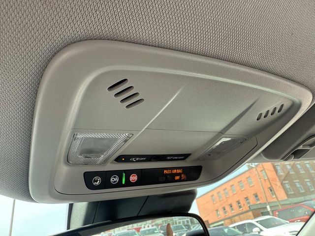 2025 Chevrolet Malibu LT Image 30 of 34