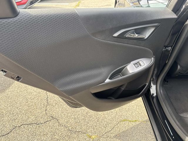 2025 Chevrolet Malibu LT Image 19 of 34