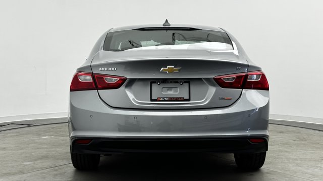 2025 Chevrolet Malibu LT Image 5 of 34