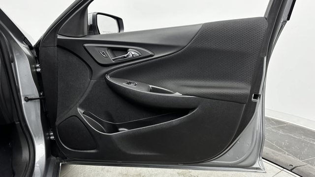 2025 Chevrolet Malibu LT Image 24 of 34