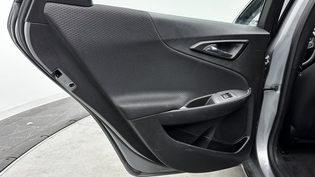 2025 Chevrolet Malibu LT Image 23 of 34