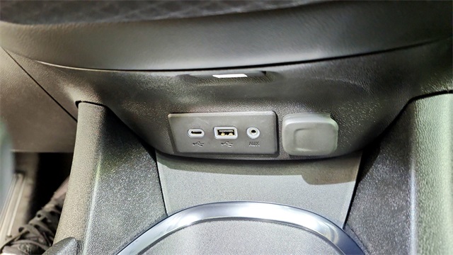 2025 Chevrolet Malibu LT Image 24 of 29