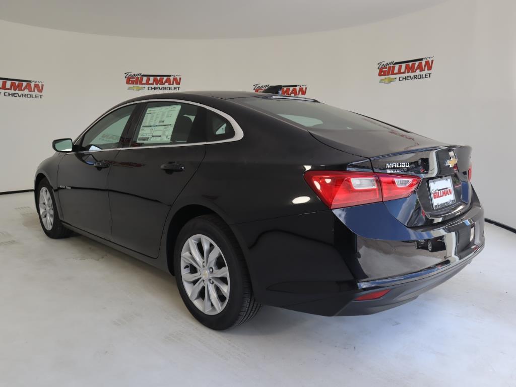 Vehicle image 4 of 15