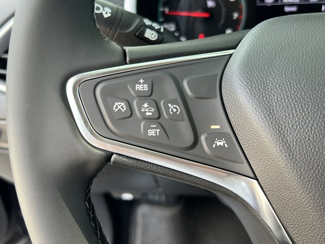 Vehicle image 20 of 28