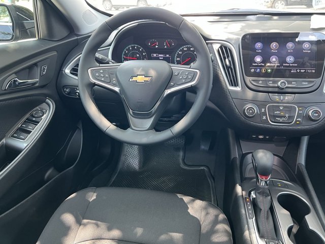 Vehicle image 15 of 28