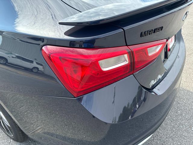 Vehicle image 11 of 33