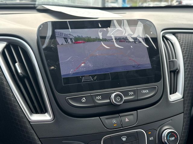 Vehicle image 32 of 33