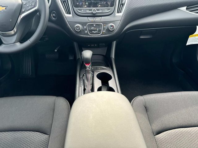 Vehicle image 15 of 33