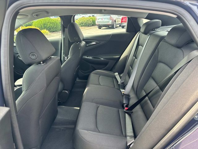 Vehicle image 20 of 33