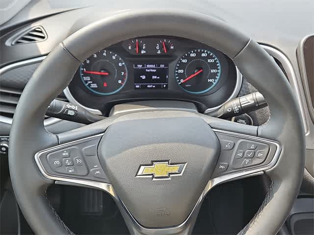 Vehicle image 16 of 22