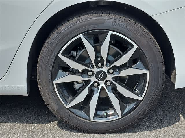 Vehicle image 7 of 22