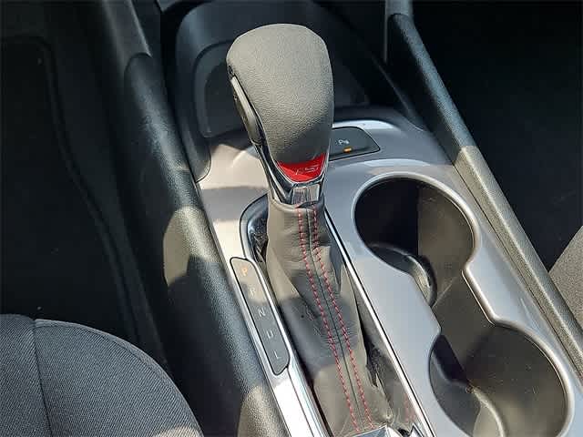 Vehicle image 12 of 22